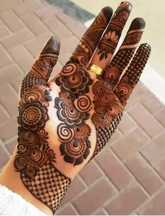 Front Hand Simple Mehndi Design Front Hand Simple Mehndi Design